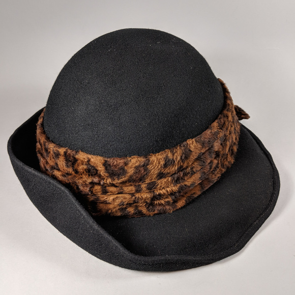 VINTAGE 1990's Leopard & Black Wool Hat Blossom - Picture 1 of 6
